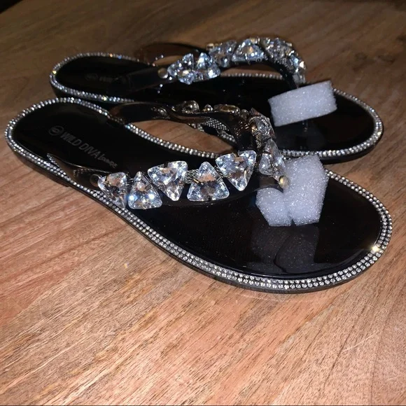 🎉HP✨ NWT Jeweled Jelly Sandals - Picture 3 of 9